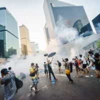 “지난 수 십 년간, 홍콩에서 이런 상황은 한 번도 본적이 없다”