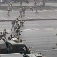 카자흐스탄 대통령의 ‘경고 없는 발포’ 승인